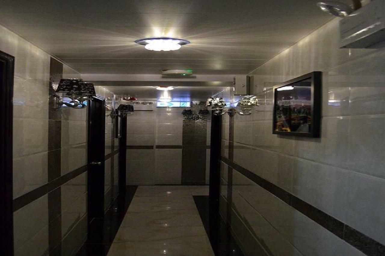 Rich Hostel Гонконг Экстерьер фото