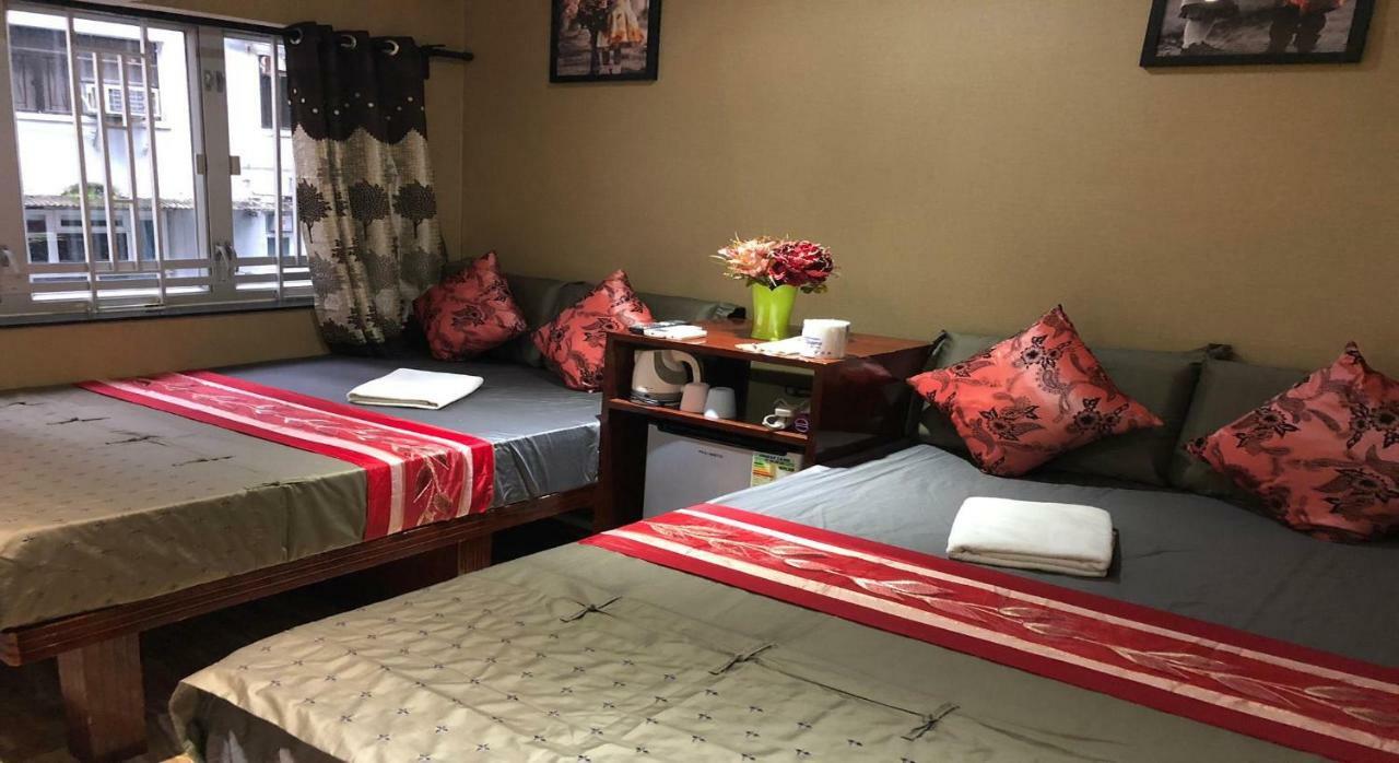 Rich Hostel Гонконг Экстерьер фото